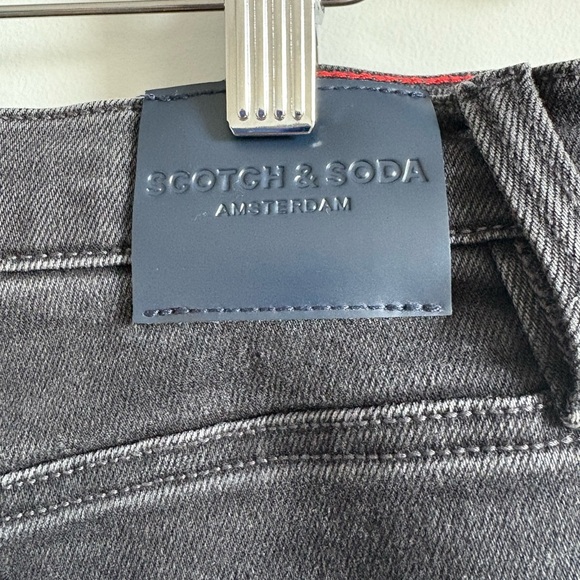 Scotch & Soda Black Straight Leg Jeans | Size 16 - Picture 7 of 8